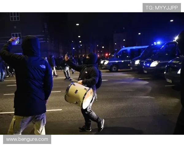 丹麦三强欧战出征警方加强防范 球迷聚集风险引发高度关注